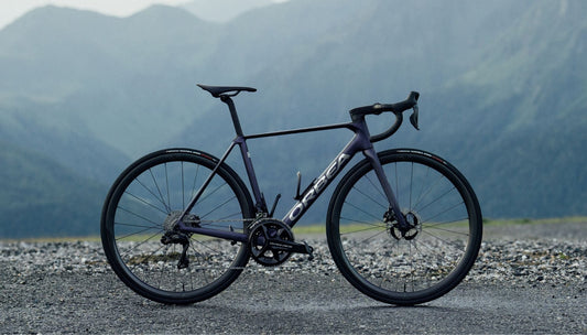 Tu Orbea Orca OMX Te Espera en Destino: La Experiencia Ciclista Más Exclusiva del Mundo - MYBIKE TOURS
